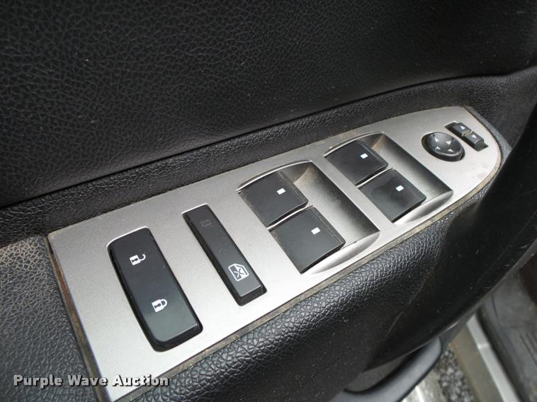 image for item DA2601 2013 GMC Sierra 1500 Crew Cab pickup truck