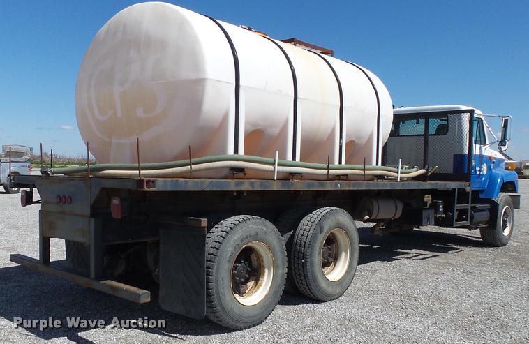 image for item DA2611 1998 International 2654 flatbed truck