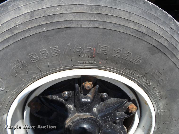 image for item DA2611 1998 International 2654 flatbed truck