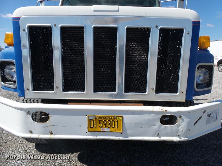 image for item DA2611 1998 International 2654 flatbed truck