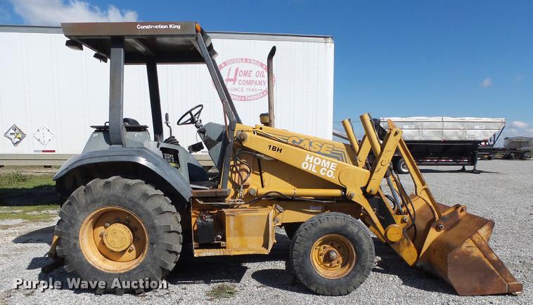 image for item DA2613 1997 Case 570L XT landscape tractor