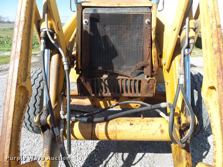 image for item DA2613 1997 Case 570L XT landscape tractor