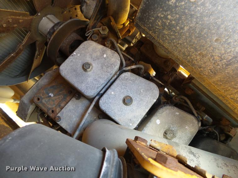 image for item DA2613 1997 Case 570L XT landscape tractor