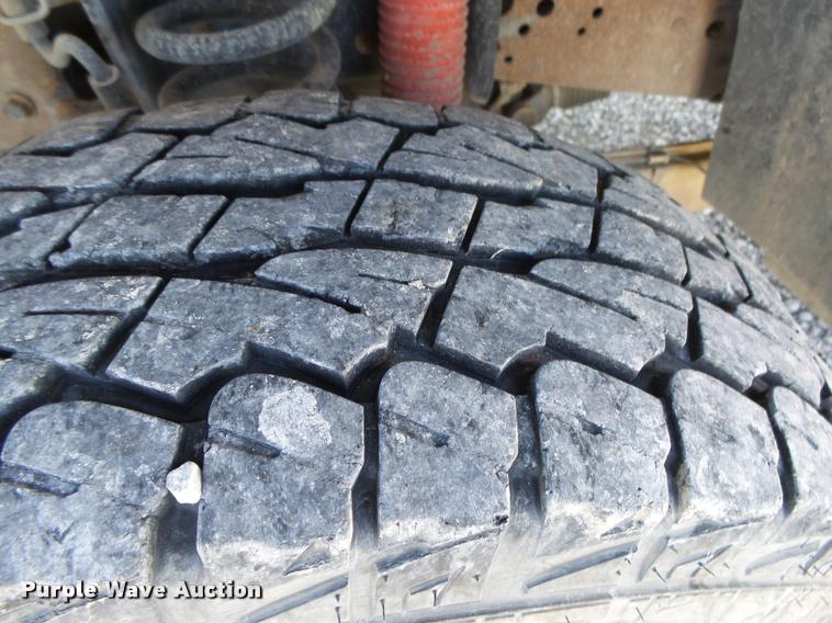 image for item DA2620 2006 Ford F250 Super Duty pickup truck