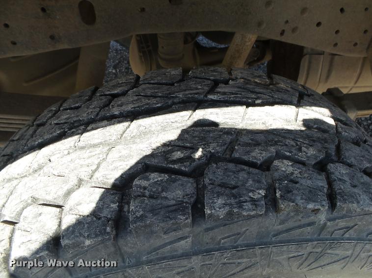 image for item DA2620 2006 Ford F250 Super Duty pickup truck