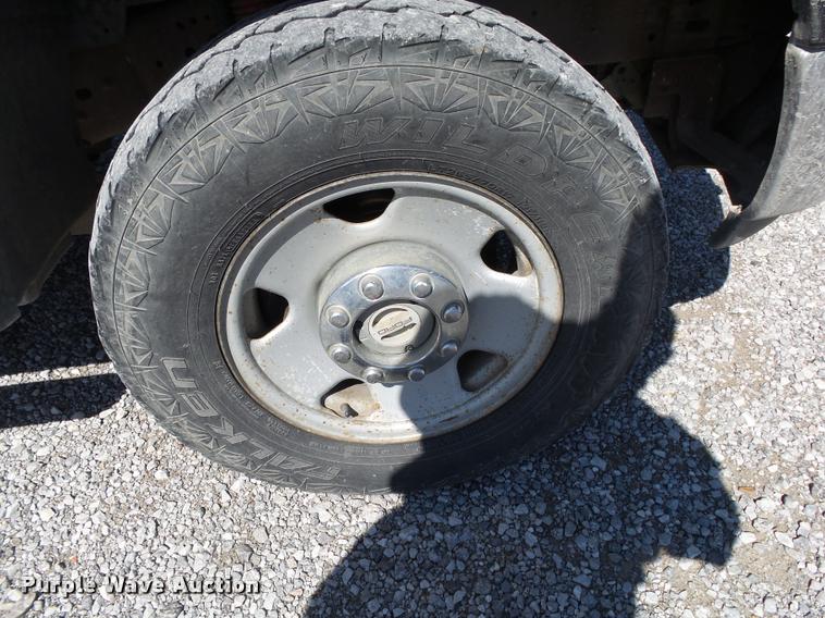 image for item DA2620 2006 Ford F250 Super Duty pickup truck