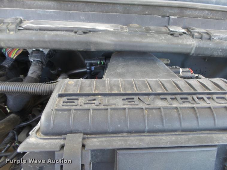 image for item DA2620 2006 Ford F250 Super Duty pickup truck