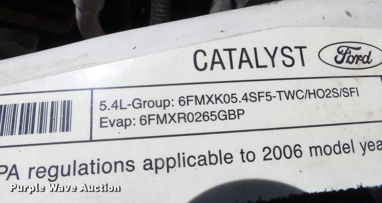 image for item DA2620 2006 Ford F250 Super Duty pickup truck