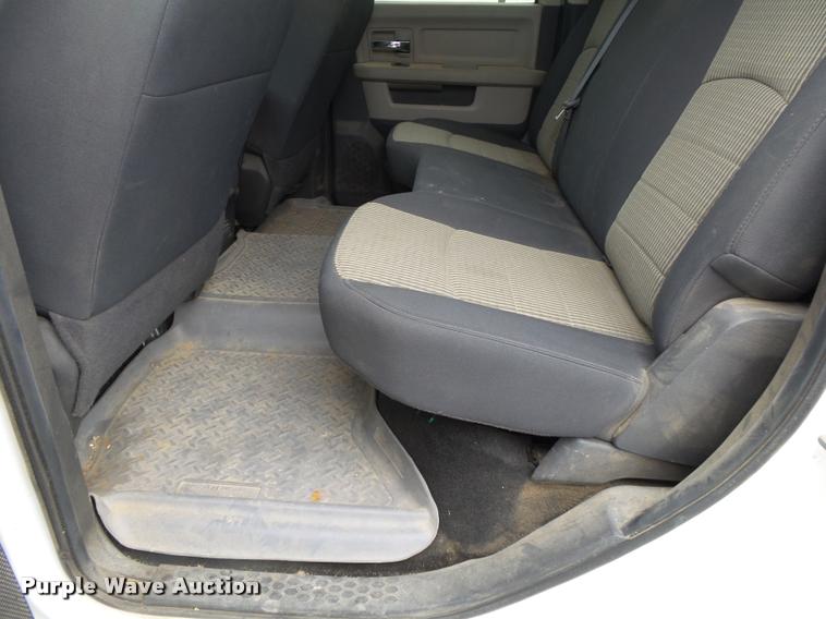 image for item DA2623 2010 Dodge Ram 2500 Crew Cab pickup truck