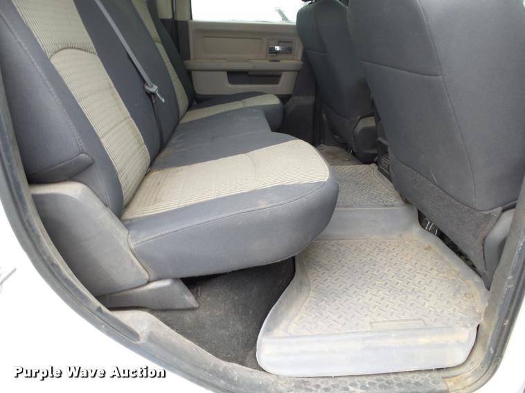 image for item DA2623 2010 Dodge Ram 2500 Crew Cab pickup truck