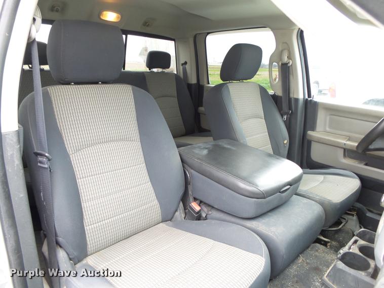 image for item DA2623 2010 Dodge Ram 2500 Crew Cab pickup truck