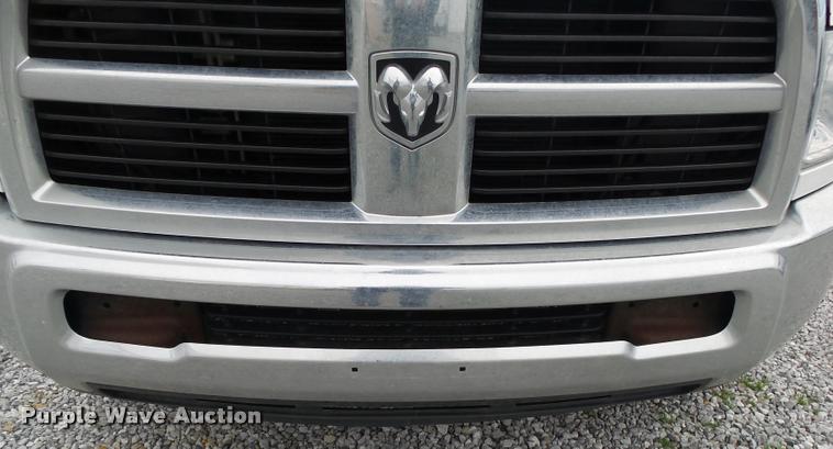 image for item DA2623 2010 Dodge Ram 2500 Crew Cab pickup truck