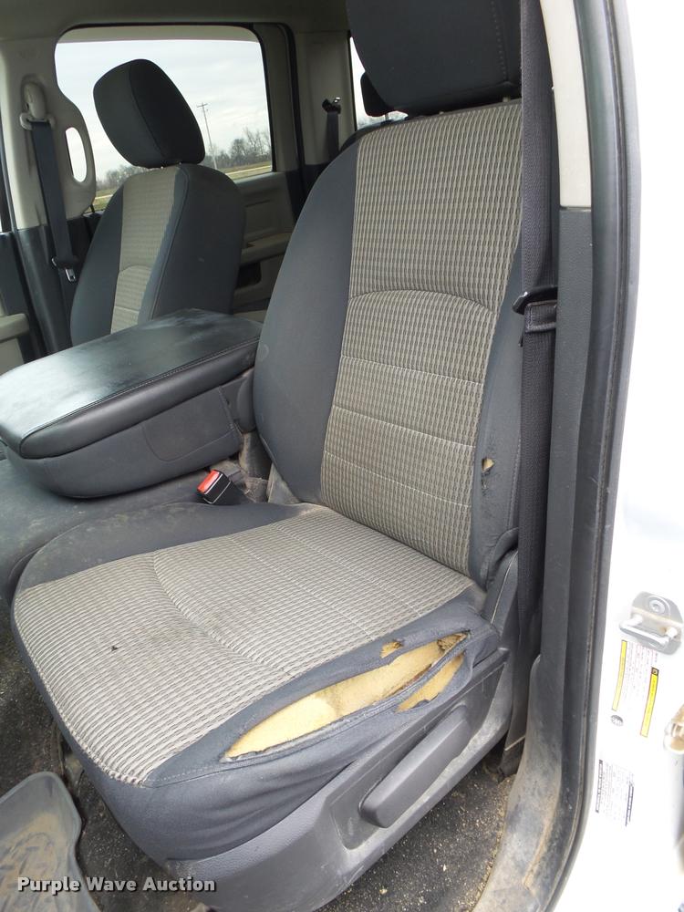 image for item DA2623 2010 Dodge Ram 2500 Crew Cab pickup truck