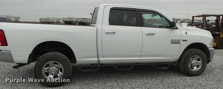 image for item DA2624 2013 Dodge Ram 2500 Crew Cab pickup truck
