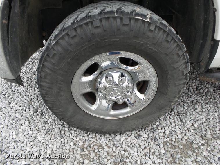 image for item DA2624 2013 Dodge Ram 2500 Crew Cab pickup truck