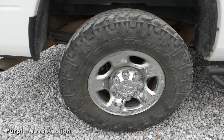 image for item DA2624 2013 Dodge Ram 2500 Crew Cab pickup truck