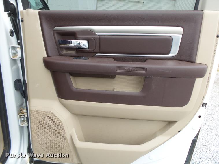 image for item DA2624 2013 Dodge Ram 2500 Crew Cab pickup truck