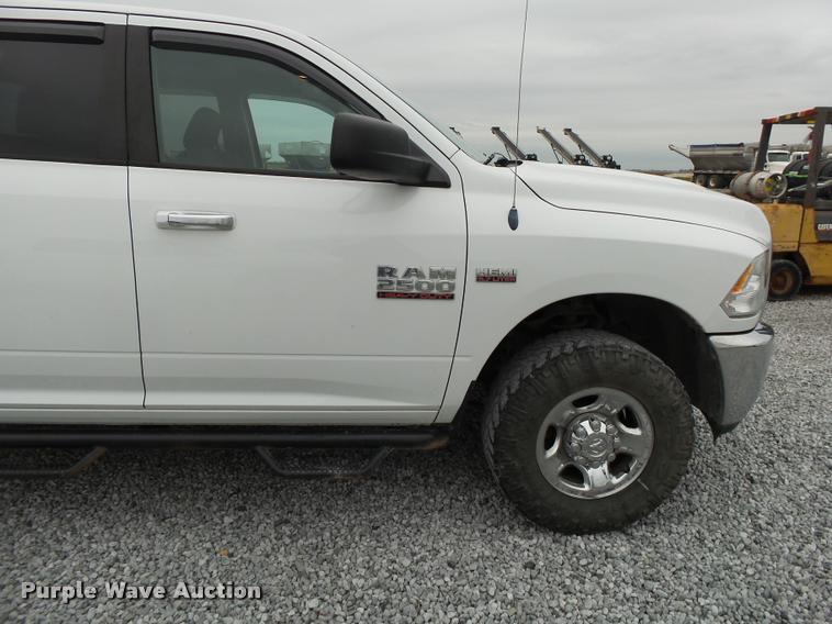 image for item DA2624 2013 Dodge Ram 2500 Crew Cab pickup truck