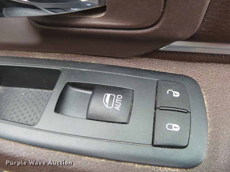 image for item DA2624 2013 Dodge Ram 2500 Crew Cab pickup truck