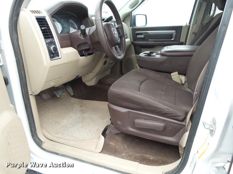 image for item DA2624 2013 Dodge Ram 2500 Crew Cab pickup truck