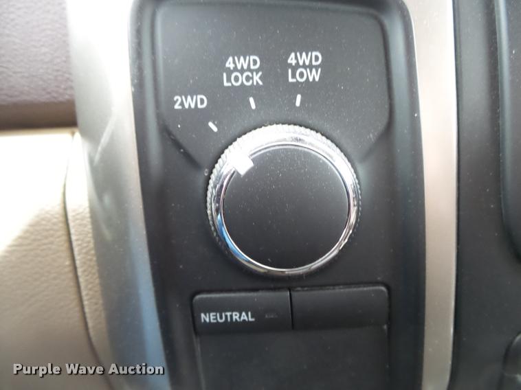 image for item DA2624 2013 Dodge Ram 2500 Crew Cab pickup truck