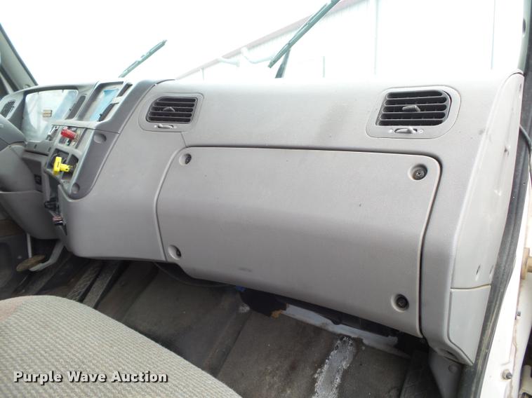 image for item DA2626 1998 Ford LT8513 Louisville 113 truck cab and chassis