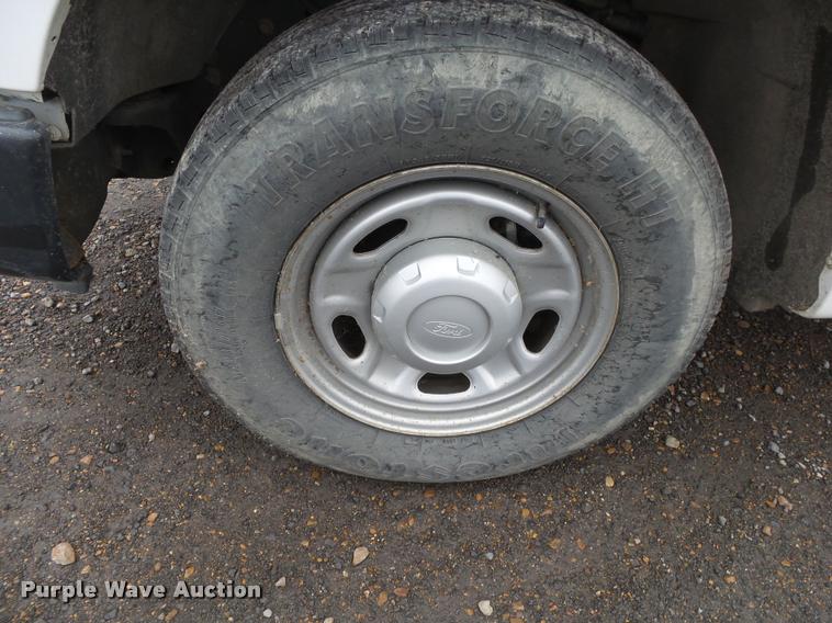 image for item DA2628 2010 Ford F250 Super Duty pickup truck