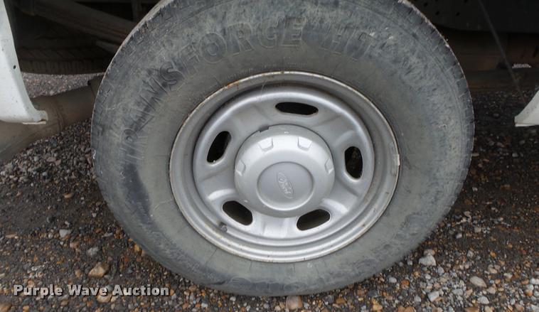 image for item DA2628 2010 Ford F250 Super Duty pickup truck