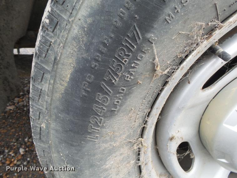 image for item DA2628 2010 Ford F250 Super Duty pickup truck