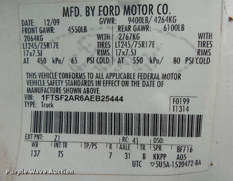 image for item DA2628 2010 Ford F250 Super Duty pickup truck