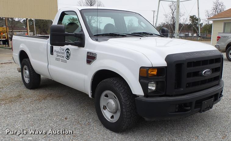 image for item DA2629 2009 Ford F250 Super Duty pickup truck