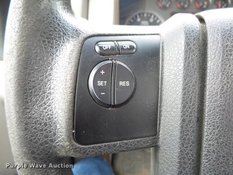 image for item DA2629 2009 Ford F250 Super Duty pickup truck