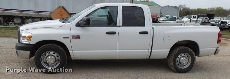 image for item DA2641 2007 Dodge Ram 2500 Quad Cab pickup truck