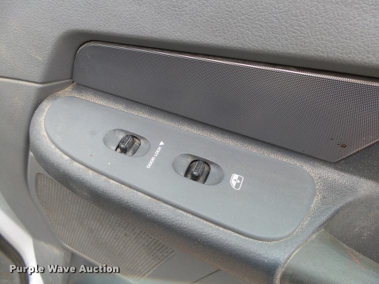 image for item DA2641 2007 Dodge Ram 2500 Quad Cab pickup truck