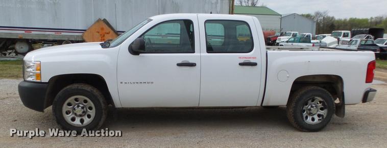 image for item DA2642 2008 Chevrolet Silverado 1500 CrewCab pickup truck