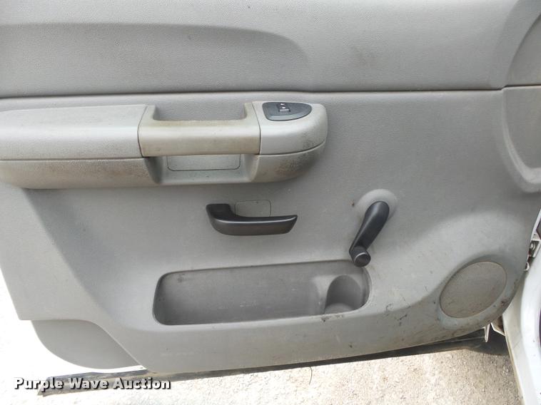 image for item DA2642 2008 Chevrolet Silverado 1500 CrewCab pickup truck