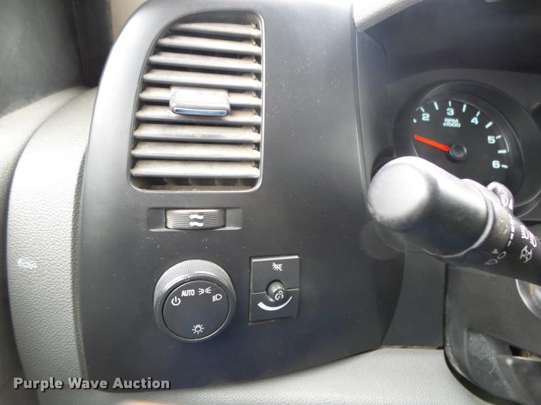 image for item DA2642 2008 Chevrolet Silverado 1500 CrewCab pickup truck