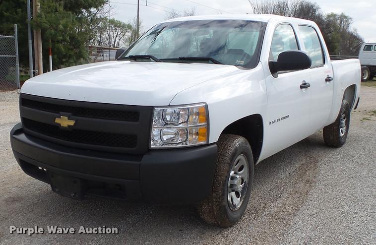 image for item DA2643 2008 Chevrolet Silverado 1500 Crew Cab pickup truck