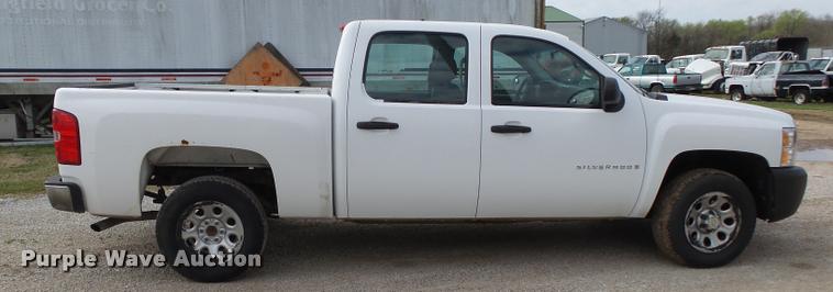 image for item DA2643 2008 Chevrolet Silverado 1500 Crew Cab pickup truck