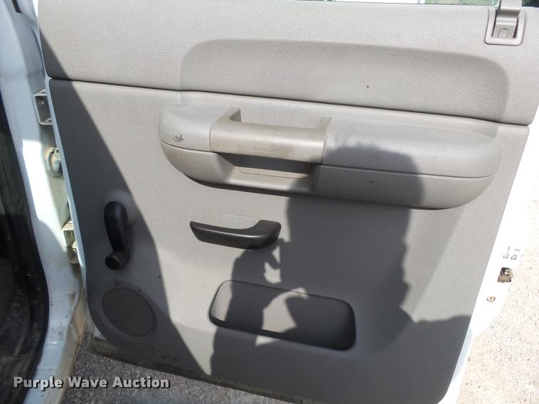 image for item DA2643 2008 Chevrolet Silverado 1500 Crew Cab pickup truck