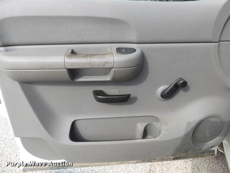 image for item DA2643 2008 Chevrolet Silverado 1500 Crew Cab pickup truck