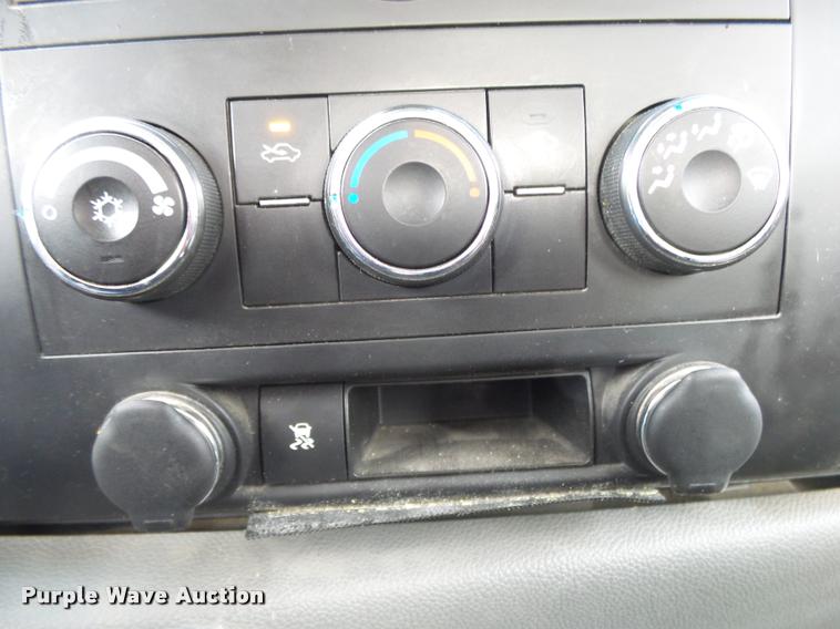 image for item DA2643 2008 Chevrolet Silverado 1500 Crew Cab pickup truck