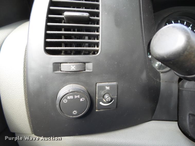 image for item DA2643 2008 Chevrolet Silverado 1500 Crew Cab pickup truck