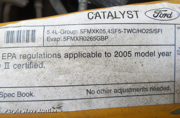 image for item DA2645 2005 Ford F250 pickup truck