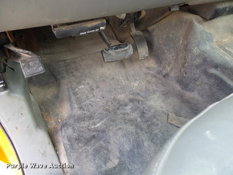 image for item DA2645 2005 Ford F250 pickup truck