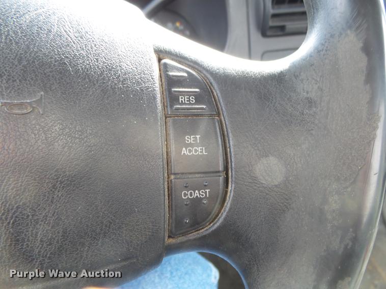 image for item DA2645 2005 Ford F250 pickup truck