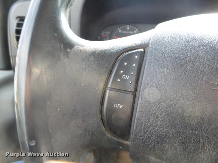 image for item DA2645 2005 Ford F250 pickup truck