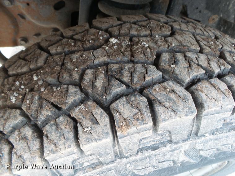 image for item DA2646 2005 Ford F250 pickup truck