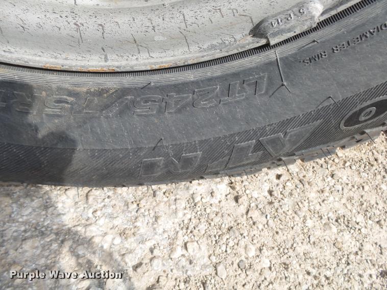 image for item DA2646 2005 Ford F250 pickup truck