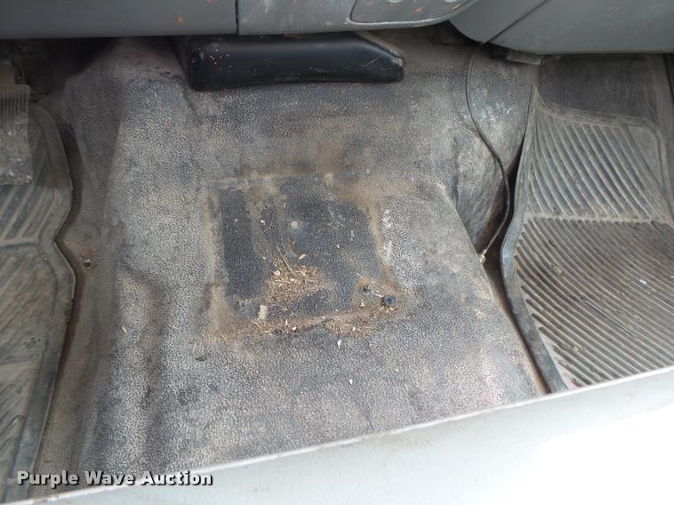 image for item DA2646 2005 Ford F250 pickup truck